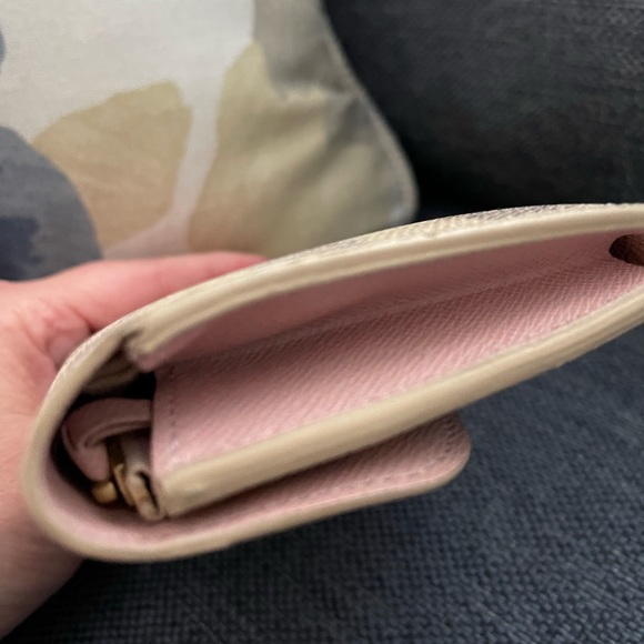 Louis Vuitton | Damier Azur Rose Pink Wallet - Picture 7 of 14